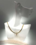 Load image into Gallery viewer, Flat stone chocker