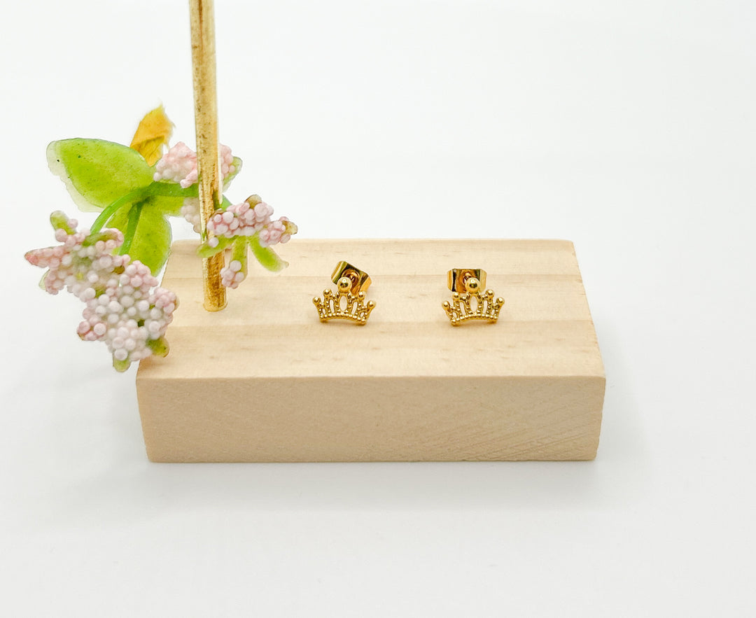 Crowning Earrings