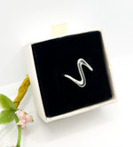 Load image into Gallery viewer, Abstract ring 