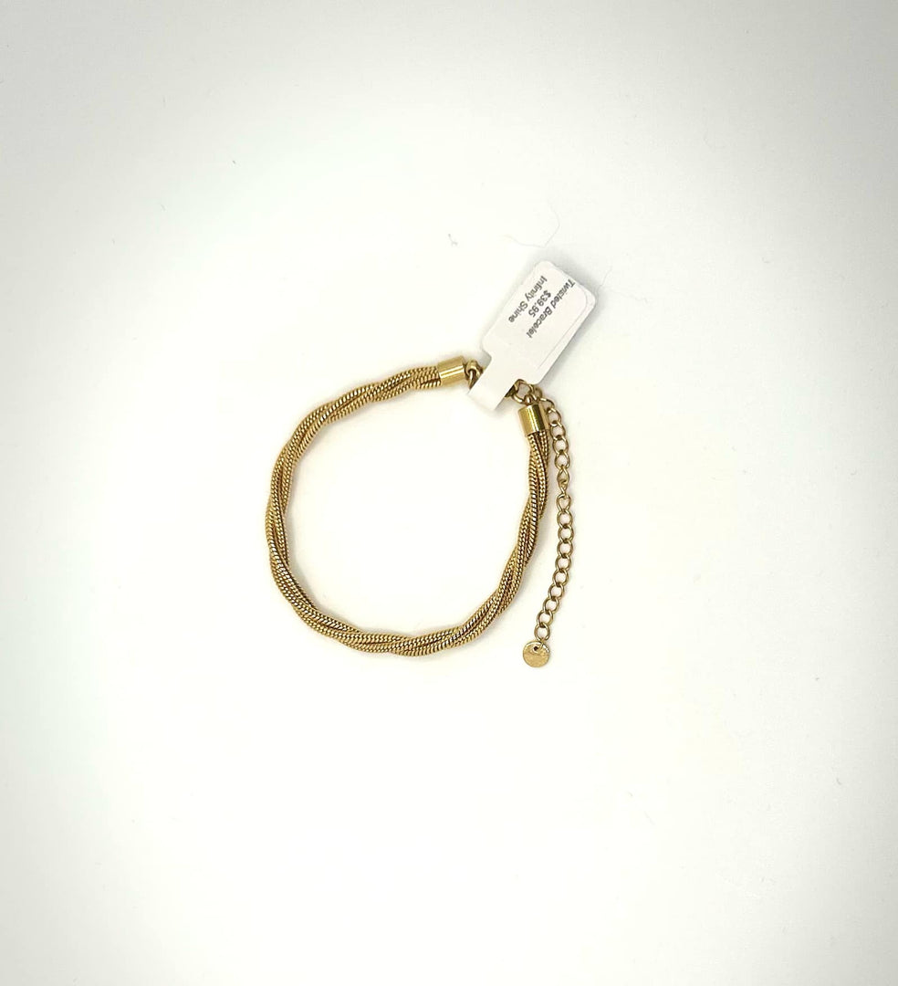 Twisted bracelet