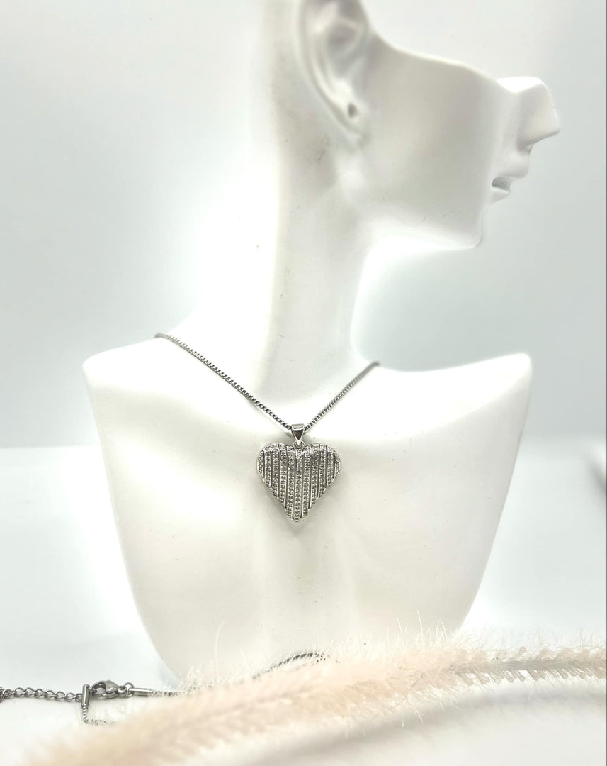 Isla Necklace
