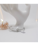 Load image into Gallery viewer, Entwined Bangle