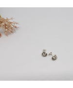 Load image into Gallery viewer, Felicia heart earrings