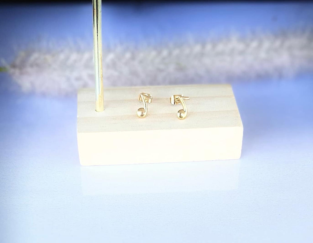 Music note studs