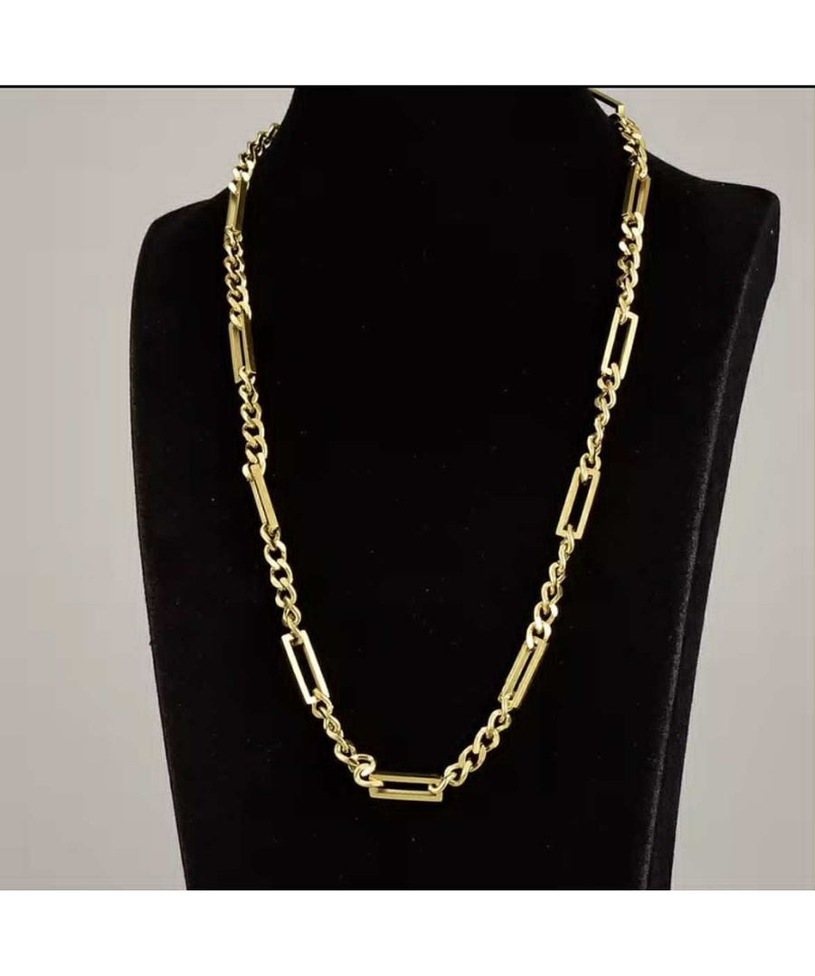 Paper clip Chain