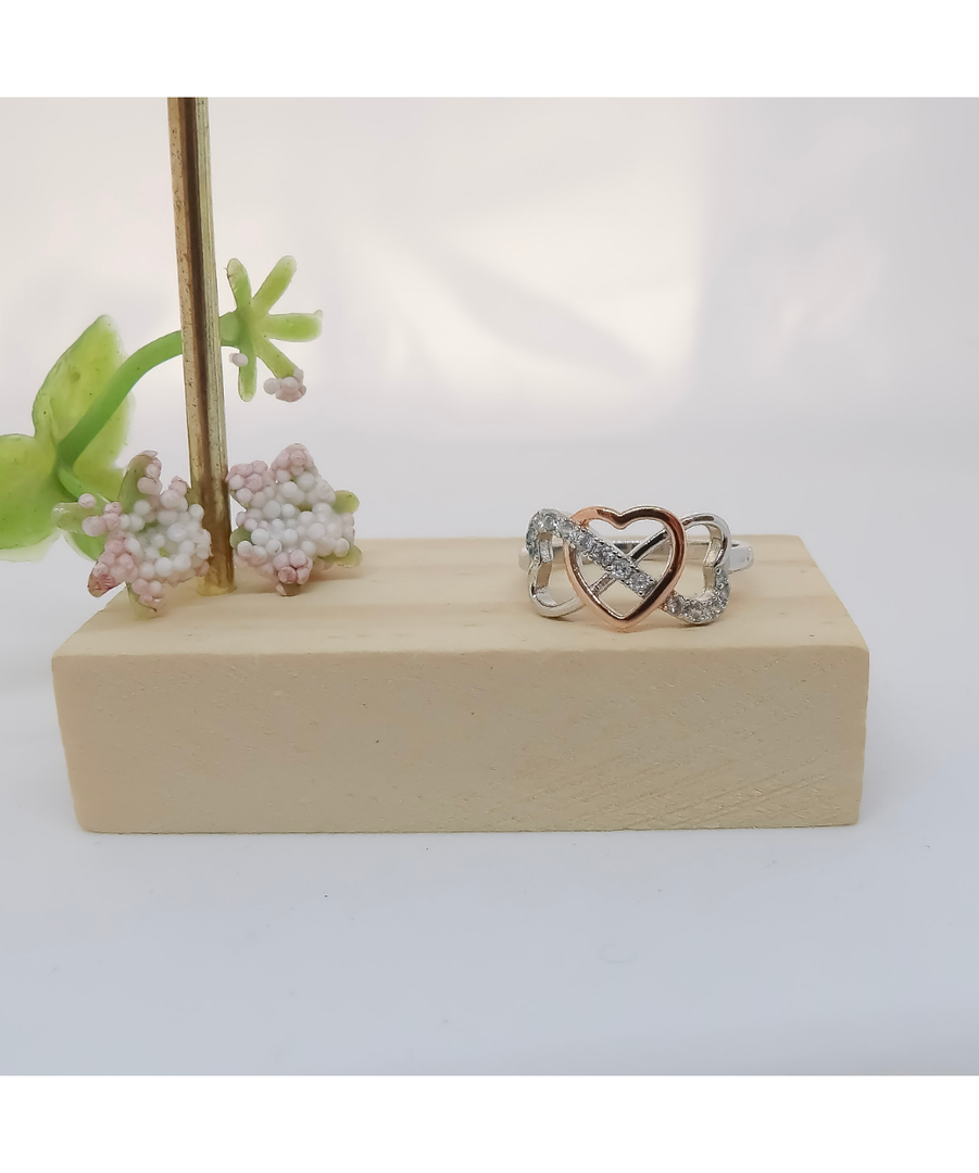 Triple hearts ring