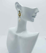 Load image into Gallery viewer, Tessa knot earings