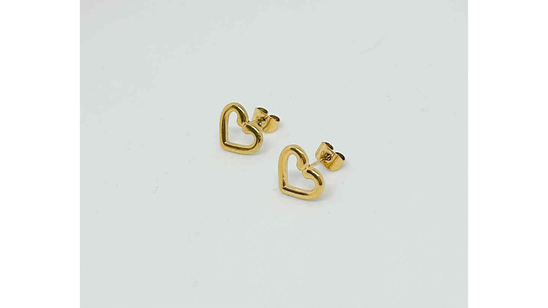 Valentine Studs