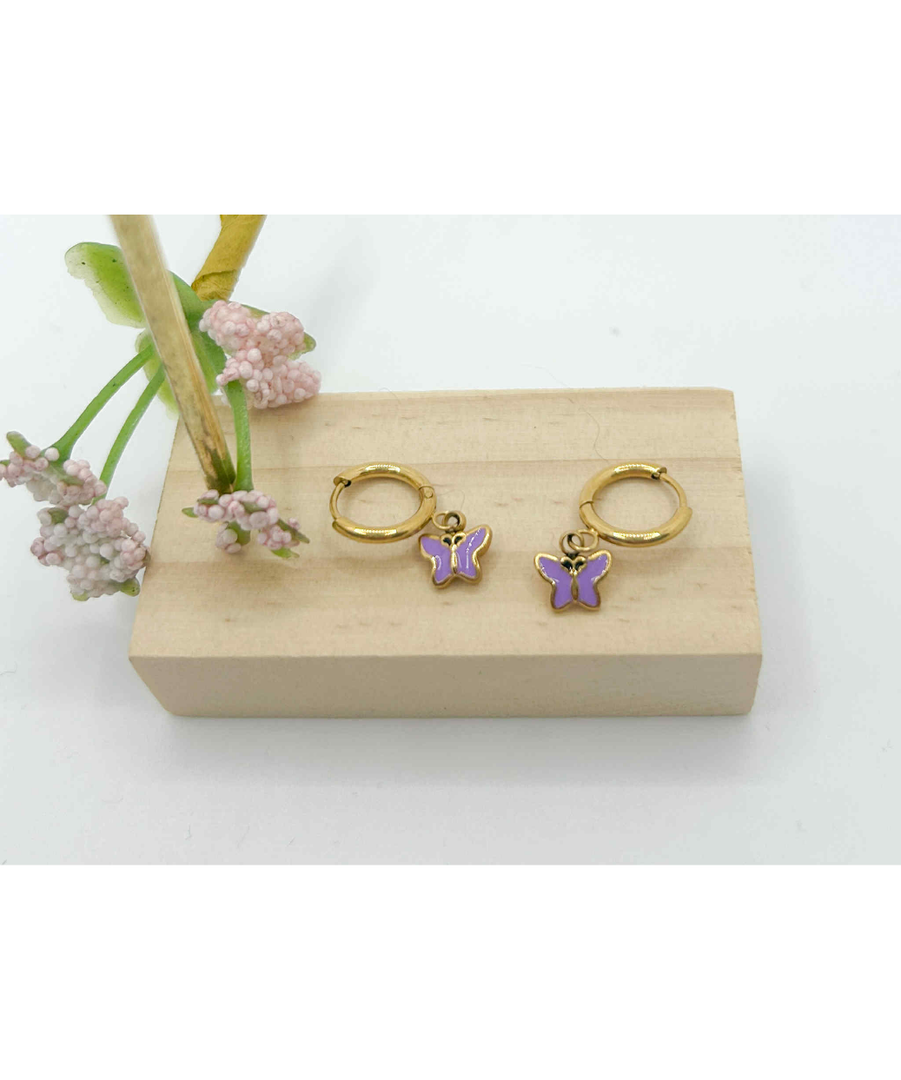 Winged hoops